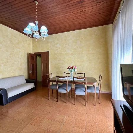 All'ombra Del Campanile Apartman *